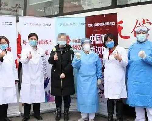 高龄女性求子之路：试管婴儿助孕成功喜获双胎